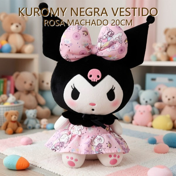 KUROMY NEGRA VESTIDO ROSA 20CM