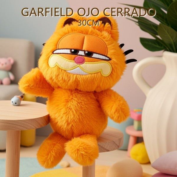 GARFIELD OJO CERRADO 30CM