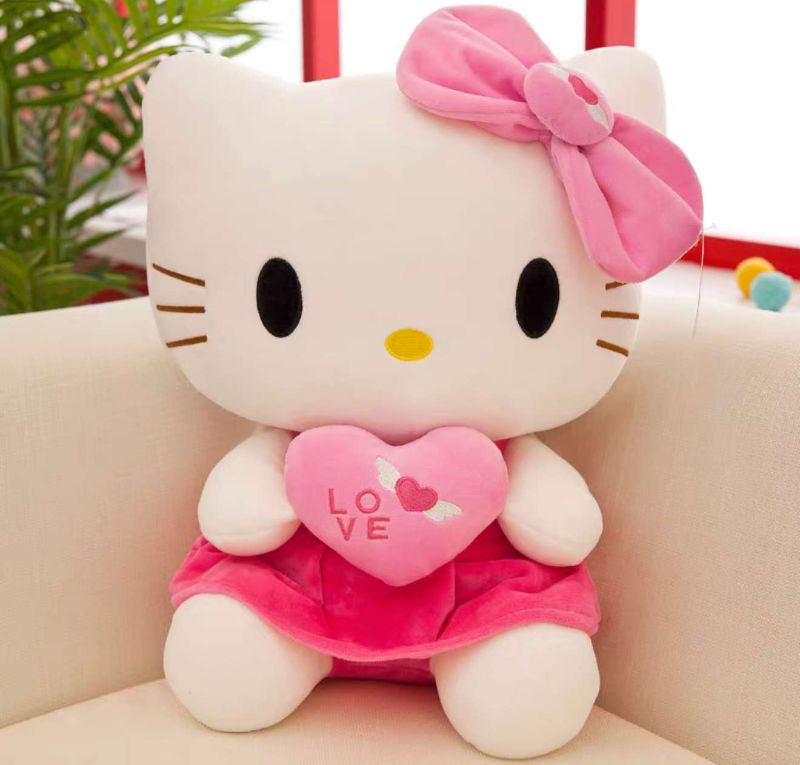 KITTY CON CORAZON LOVE 20CM